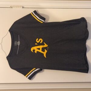 Oakland Athletics A's Women's T-shirt. XXL.